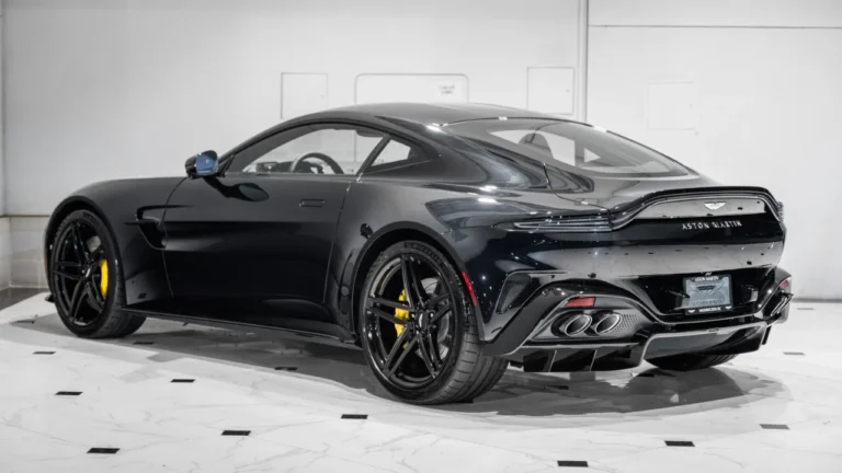 2026 Aston Martin Vantage